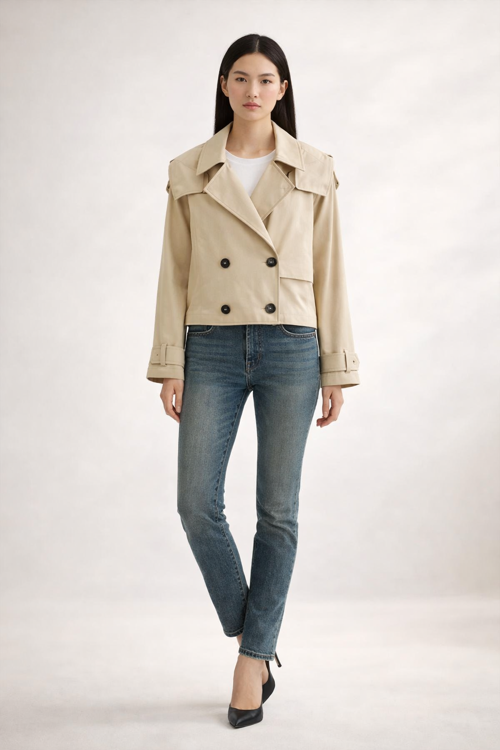 Beige cropped trench jacket with double-breasted front